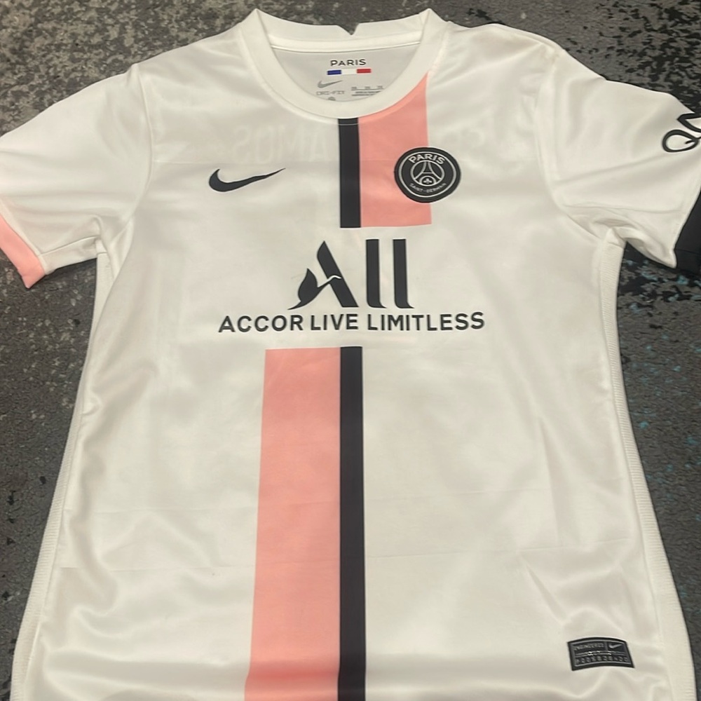 PSG Sergio Ramos Jersey - Picture 1 of 2